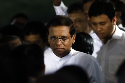 Sirisena May Reconvene Lanka Parliament Next Week as AG Refuses to Endorse Sacking of Wickremesinghe