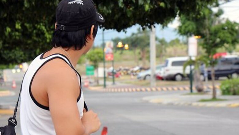 How to Walk Down a Sidewalk