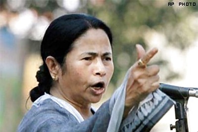 Businessman in Mamata Banerjee's entourage held in fraud case