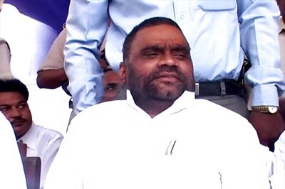 Uproar in UP legislature, Question Hour washed out