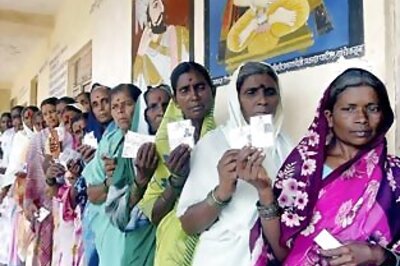 Re-poll at 22 Naxal-hit Maharashtra booths on Oct 15