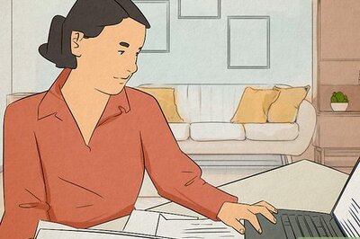 How to Write Engaging Personal & Professional Bios (with Examples)