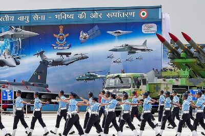 IAF Anniversary Parade: Three Personnel Faint Amid Celebrations, Swift Response Ensures Safety