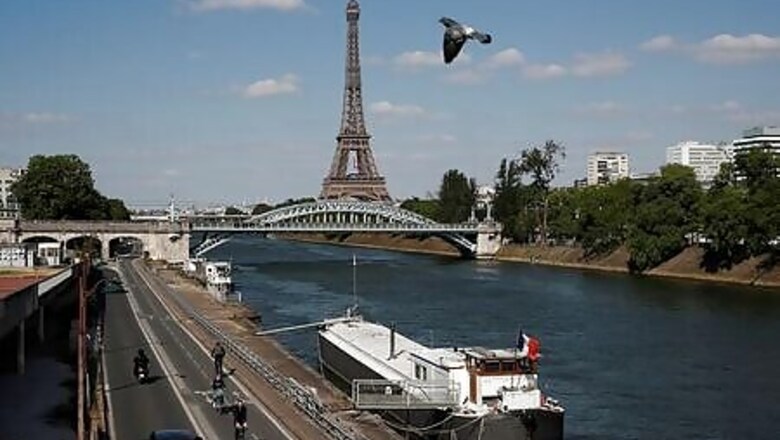 French Cabinet To Consider Local Lockdowns, Spokesman Says