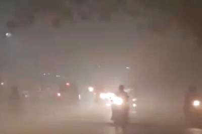 Gas Leak At Chemical Company In Thane, Panic Grips Residents As Reduced Visibility Causes Discomfort | Video