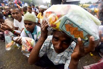  Japan offers $3.5 million to help Rohinga Muslim refugees