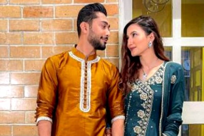 Gauahar Khan Poses with Husband Zaid Darbar in Sister Nigaar Khan's Suit