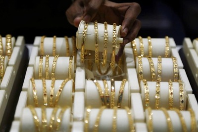 Gold Price Today Sees Huge Drop; Rs 8,800 Down from All-time High. Right time to Buy?