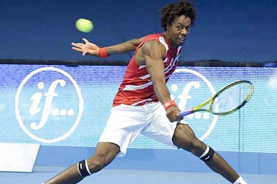 Monfils enters 2nd round at US Clay Court Championships