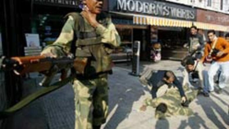 Militants kill BSF soldier in Srinagar