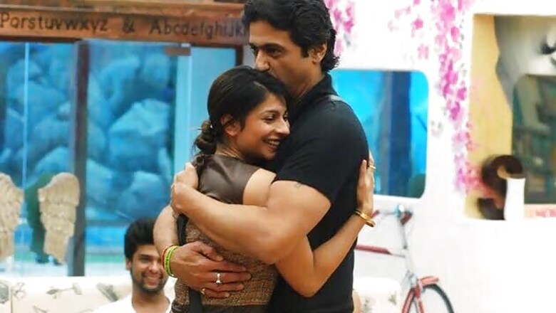Bigg Boss 7: Armaan-Tanishaa's proximity annoys Kushal Tandon