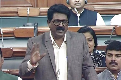 To Avoid 'Office of Profit' Row, Sena's Ravindra Waikar and Arvind Sawant May be Denied Perks