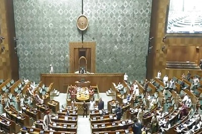 Repeated Adjournments in House Due to Shah's 'refusal' to Make Statement on Security Breach: Congress