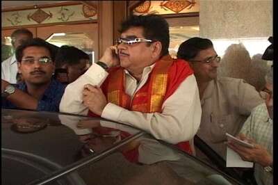 Shatrughan Sinha, LK Advani, MM Joshi named BJP campaigners for Bihar polls: sources