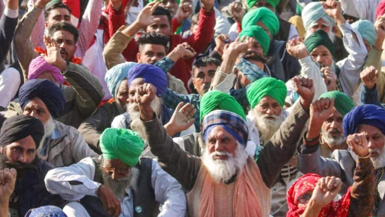 Shiromani Akali Dal's Sukhbir Badal, Harsmirat Kaur Detained by Delhi Police for Violating Sec 144