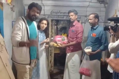 Nayanthara Scolds The Person For Touching Her While Clicking Picture