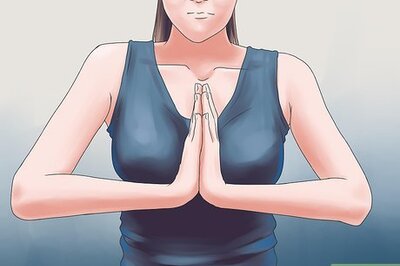 How to Do Hand Stretches for Carpal Tunnel Syndrome