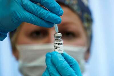 Moscow Aims to Vaccinate 7 Million as Russia Reports Record Rise in Covid-19 Cases