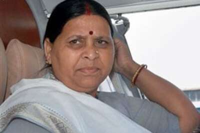 Rabri in trouble for using foul language against Nitish
