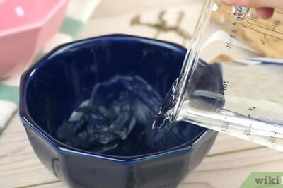 How to Clean a Rusty Necklace