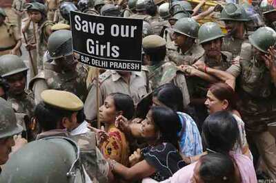 Live: Rapid Action Force deployed at India Gate, 7 RCR