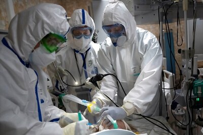 Lost and Found: The Sense of Smell and Taste in Covid-19 Patients