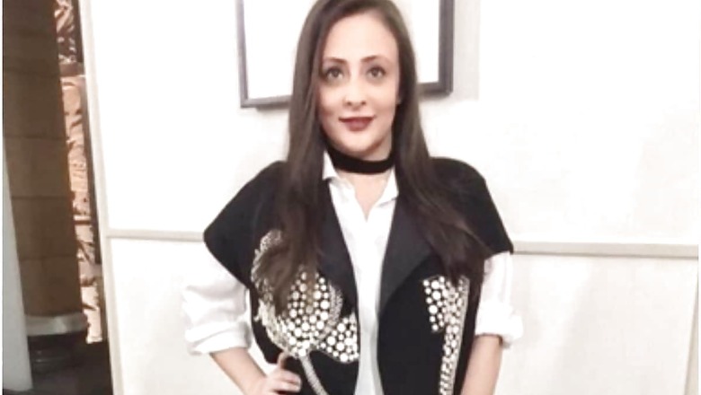 Imran Khan’s Estranged wife Avantika Malika Shares Social Media Post on ‘Running Away’