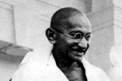 Mahatma Gandhi Emerges as the Most Favourite National Icon, Bhagat Singh Second: Survey
