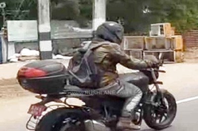 Royal Enfield 450cc Motorcycle Spotted with Stylish Accessories, Watch Video