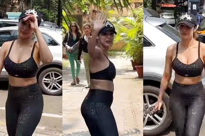 Sexy! Malaika Arora Rocks Sports Bra, Black Pants As She Gets Snapped At Her Yoga Class; Watch
