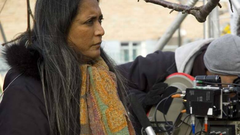 Deepa Mehta to adapt novel 'Secret Daughter' into movie