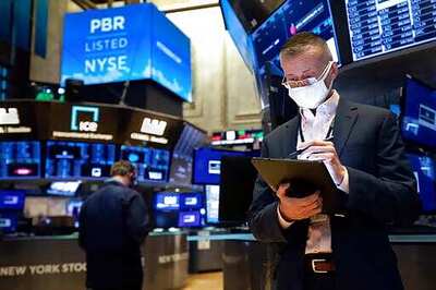 Asian Shares Mixed On Growing Hopes For Stimulus, Vaccines