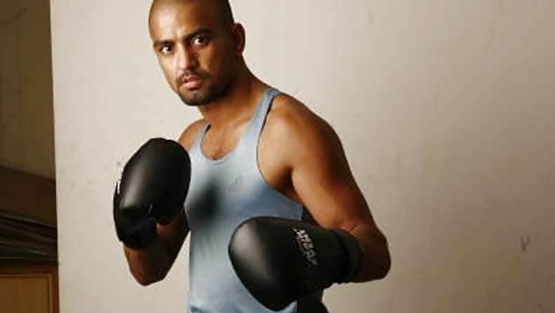 Asian Games: Akhil dominates, Shiva walks into 2nd round in boxing
