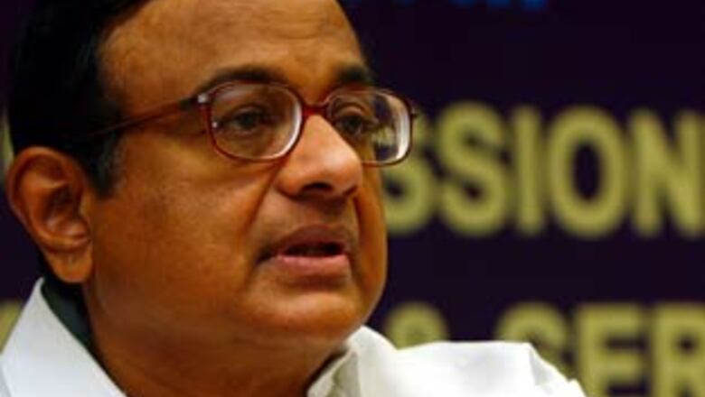 Learn to behave before 2010 Games, PC tells Delhiites