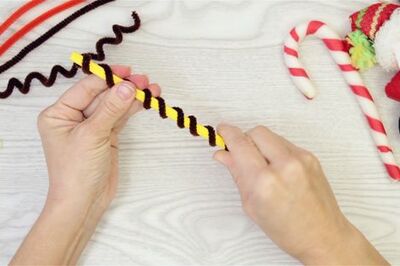 How to Make a Candy Cane Reindeer