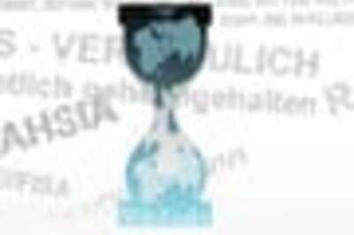 Defiant WikiLeaks to publish more war documents