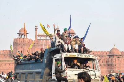 News18 Afternoon Digest: Rioting Farmers Injure Over 300 Cops, 22 FIRs Lodged; 100 Million Cases Worldwide as US Seeks to Reset Covid Fight and Other Stories