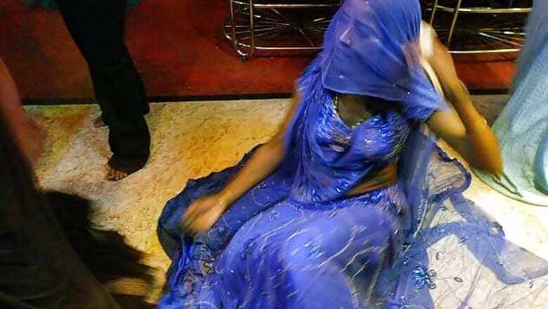Maharashtra bans dance bars