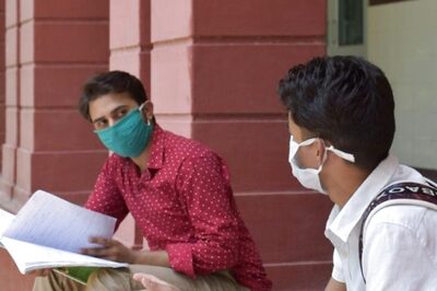 AP Govt Asks All Colleges to go English-Medium, in Contrast to Centre's Push for Regional Language