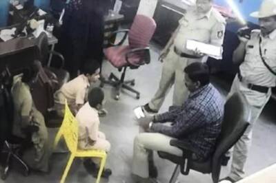 Karnataka HC Asks Police to Respond Within a Week on Interrogation of Bidar School Kids by Cops in Uniform