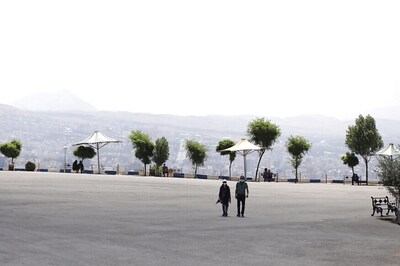 Iran's Daily Covid-19 Deaths Top 100 for First Time in Two Months, Toll Climbs to 8,837