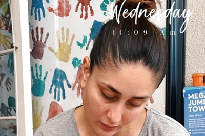Kareena Kapoor Khan Spends Wednesday Morning Signing Her Pregnancy Bible Copies, See Pic