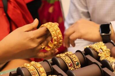 Gold Price Falls In India: Check 22 Carat Rate In Your City On April 19