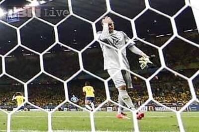 World Cup 2014: German rout is 'inexplicable', says Brazil's Julio Cesar