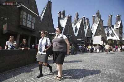 'Harry Potter' stars help debut Universal Orlando ride