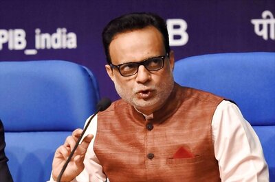 'Siding with Scamsters': ED Joint Director Makes Scathing Attack on Revenue Secy Hasmukh Adhia