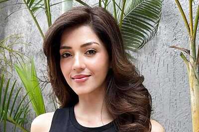 Actress Mehreen Pirzada Looks Stunning In Black Crop Top, See Pics