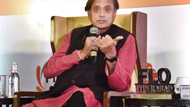'Can't You See the Difference?' Tharoor Laments Warmer Treatment for Kharge in Cong-Quest