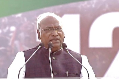 Cong's Mallikarjun Kharge Accuses Modi Govt of Creating Man-made Calamity amid Covid- 19