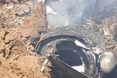 News 18 Evening Digest: IAF Mirage 2000 Aircraft Crashes in Bhind, Pilot Ejects Safely; Dearness Allowance Hiked by 3% in Govt's Diwali Bonanza